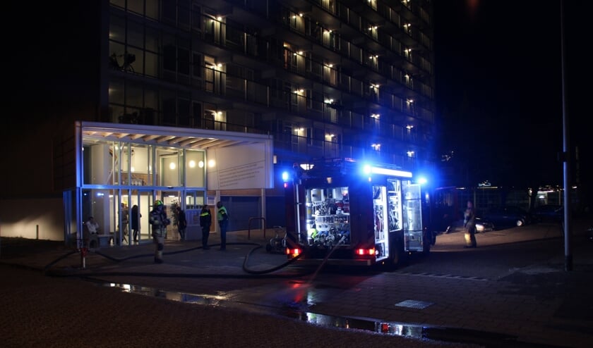 Ongeveer twintig mensen moesten tijdelijk hun woning uit.