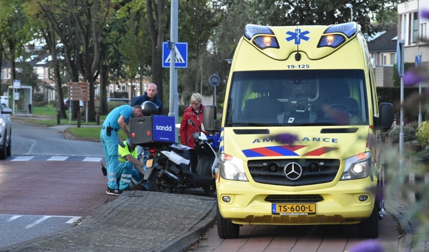 De ambulance kwam met spoed ter plekke.