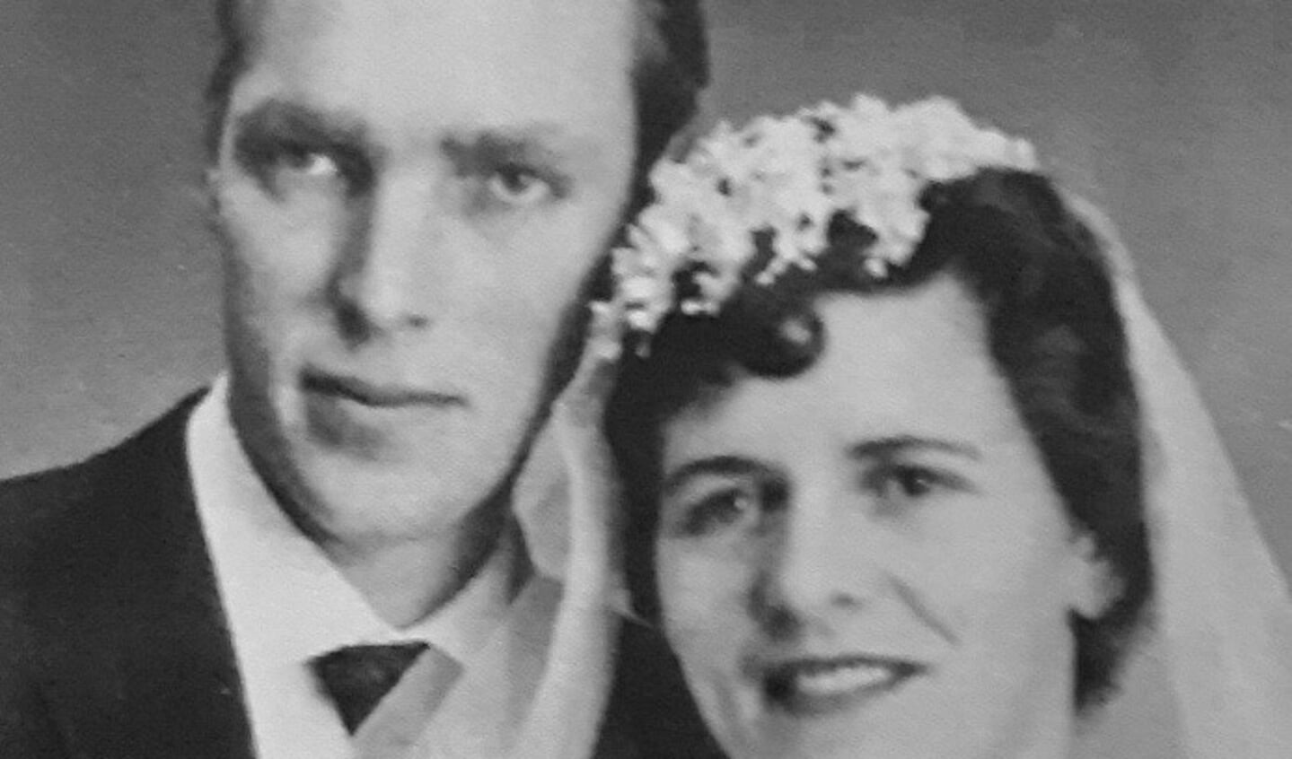 Rien en Joke van Merode zijn getrouwd op 2 januari 1960 in Hoeven.   FOTO PRIVÉBEZIT