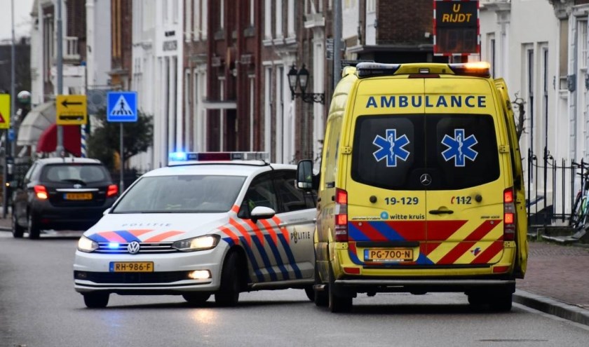 De politie en ambulance kwamen met spoed ter plaatse.