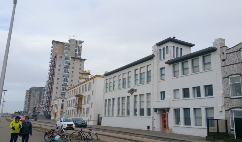 'Hotelkamers in deel van voormalige Zeevaartschool' 