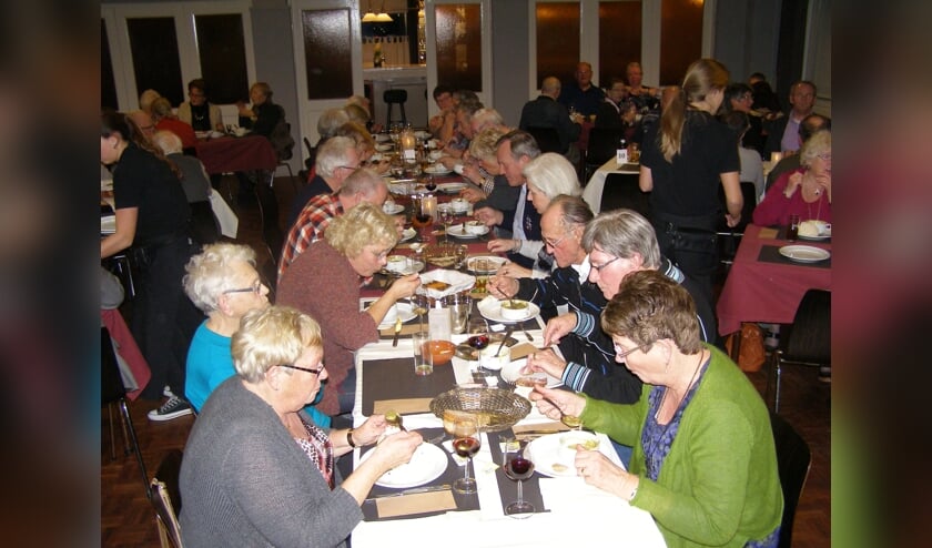 Heerlijk snert eten. ARCHIEFFOTO TIES STEENHOUWER