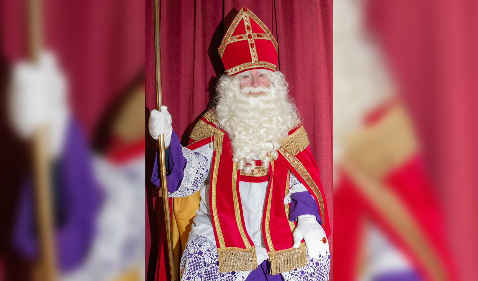Sinterklaas heeft voor alle kinderen van de basisschool en peuterspeelzaal in Sprundel een snoepzak geregeld. 