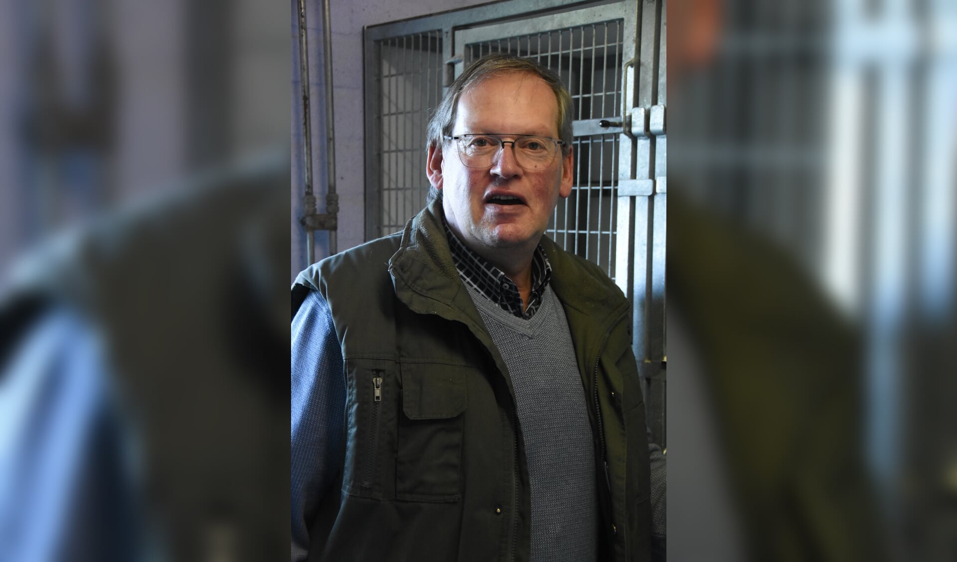 Henk van Hest, eigenaar Dierenopvang Arduin: 'Naast dierenopvang zijn we ook een pension, maar alles lag vanwege de coronacrisis op z'n kont' 