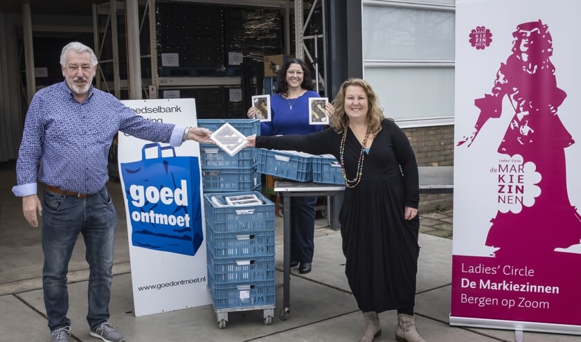 <p>Op de foto van links naar rechts: Jacques Snepvangers (Goed Ontmoet), Susan van Zyl (Sabic), Femke van Raam (LC67 de Markiezinnen).</p>