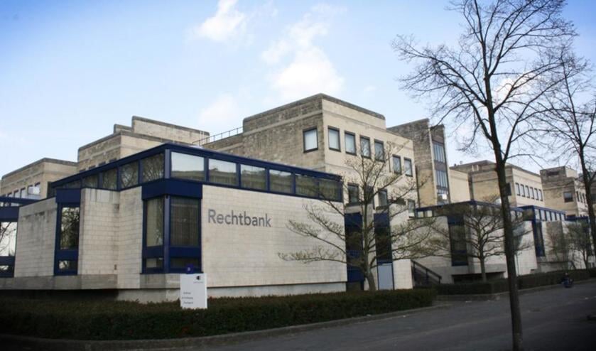 De rechtbank aan de Sluissingel