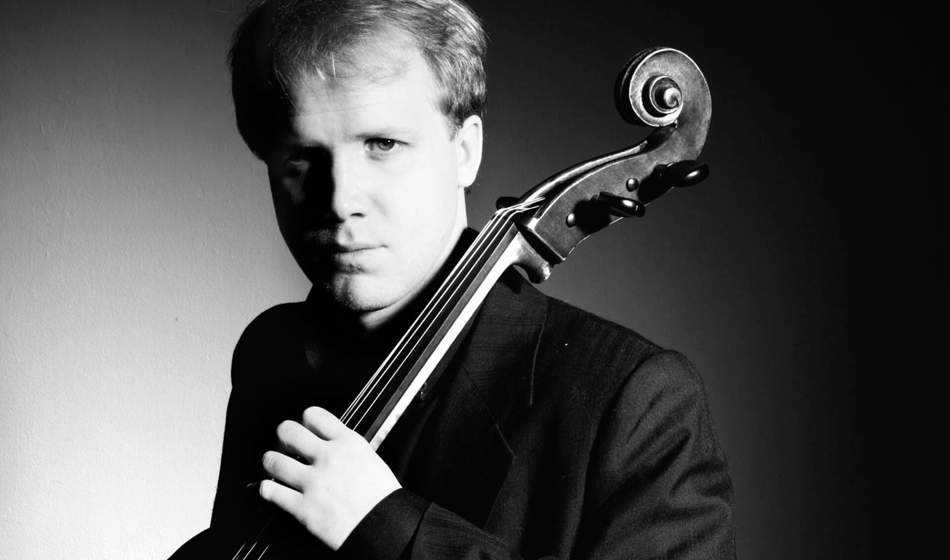 ConcertenVlissingen presenteert Willem Stam cello en Daan Treur piano, op zondag 23 februari.