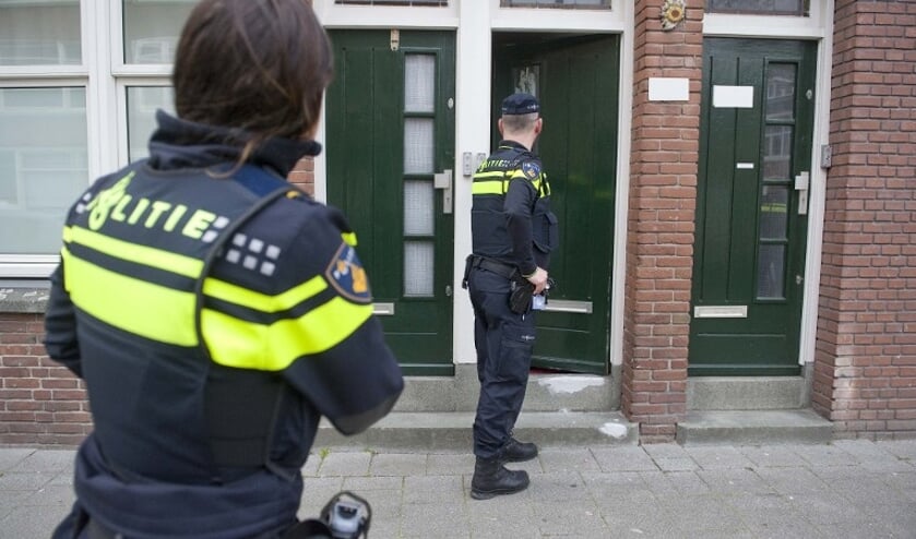 Man bedreigt vrouw met schroevendraaier in Middelburg