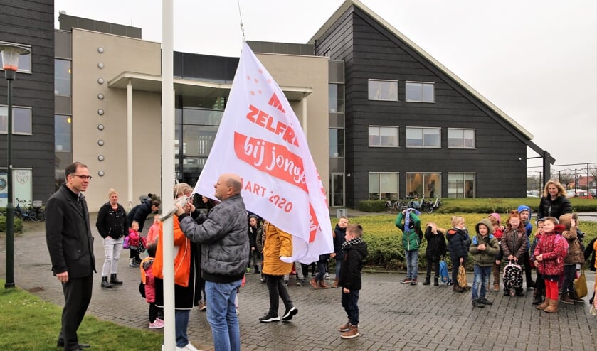 Vlag ter promotie van zelfredzaamheid bij jonge kinderen 