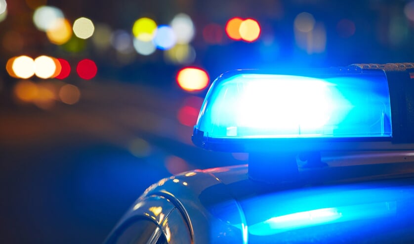 Drie mannen met inbrekerswerktuigen in auto aangehouden in Nieuwdorp
