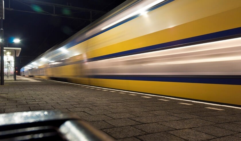 trein-station-ns-large