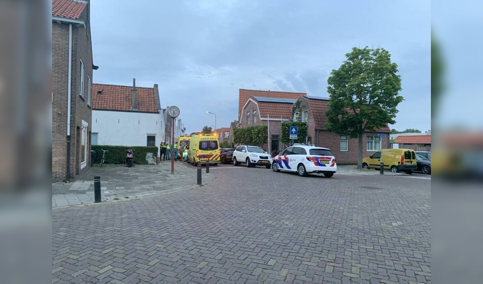 Meerdere hulpdiensten komen in actie in de Seisweg.