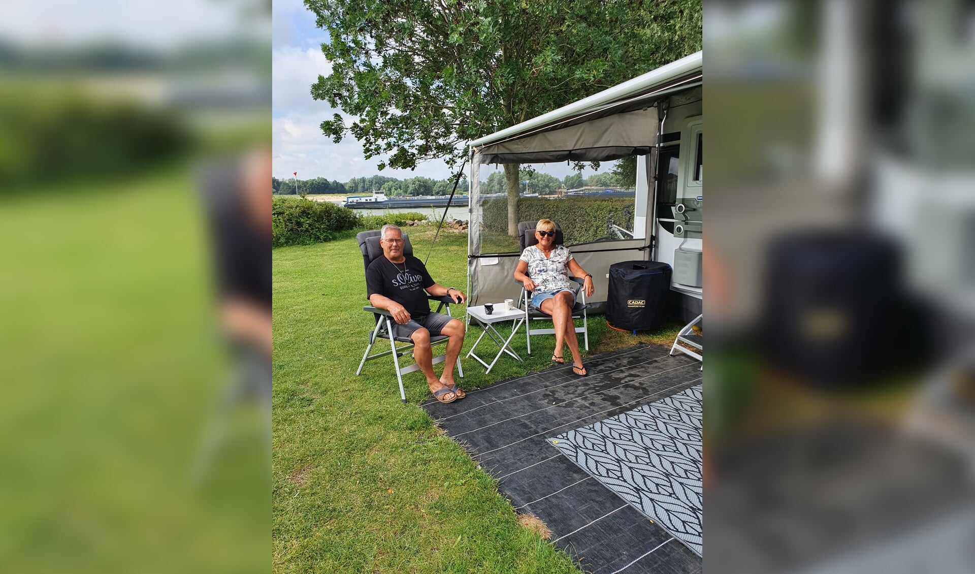 Willem en Corry Moerland op de camping. 