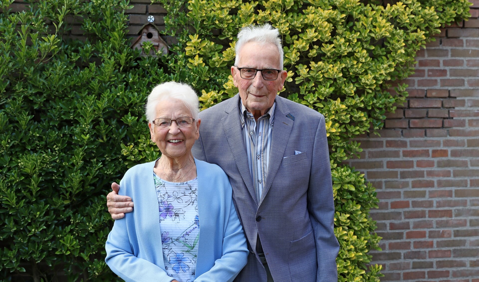 Mevrouw en meneer De Dreu-Oudeman zijn 65 jaar getrouwd.