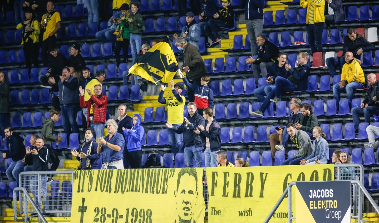 NAC wint met 6-1 van Jong AZ in Rat Verlegh Stadion