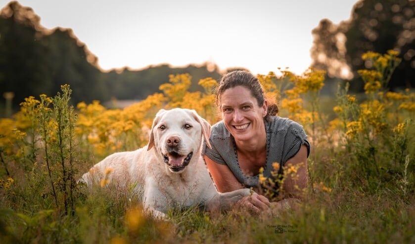 <p>Hulphond Tim en Nicole</p>