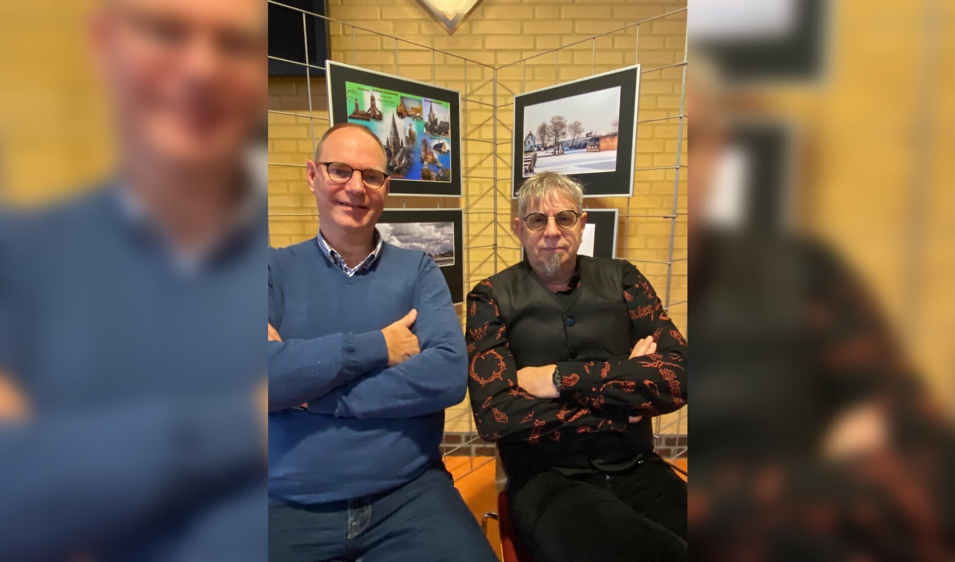 Mark Augustijn en Cor Kornips, voorzitters vanrespectievelijk Fotoclub Brabantse Wal en Fotoclub Steenbergen.
