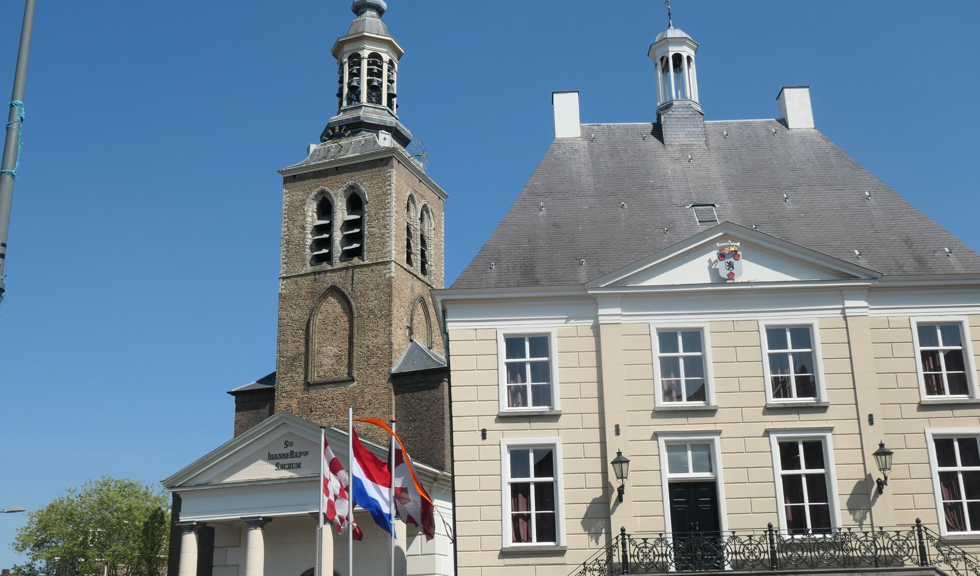 St Jan & stadhuis Roosendaal.