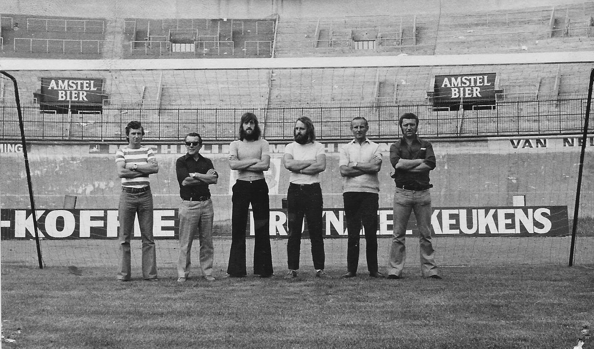 Spelers van Middelburg brengen op 29 augustus 1973 een werkbezoek aan het Olympisch Stadion in Amsterdam.V.l.n.r. Wim Groenewegen, Henk Cosijn, Jos Joosse, Cor Bostelaar, Jan Caljouw en Jan Bostelaar. 