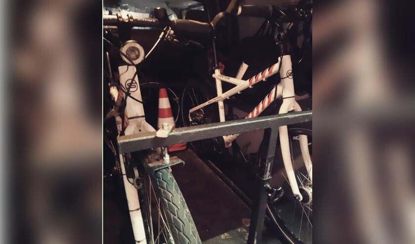 De politie zette het gebied ook met de bikes af.