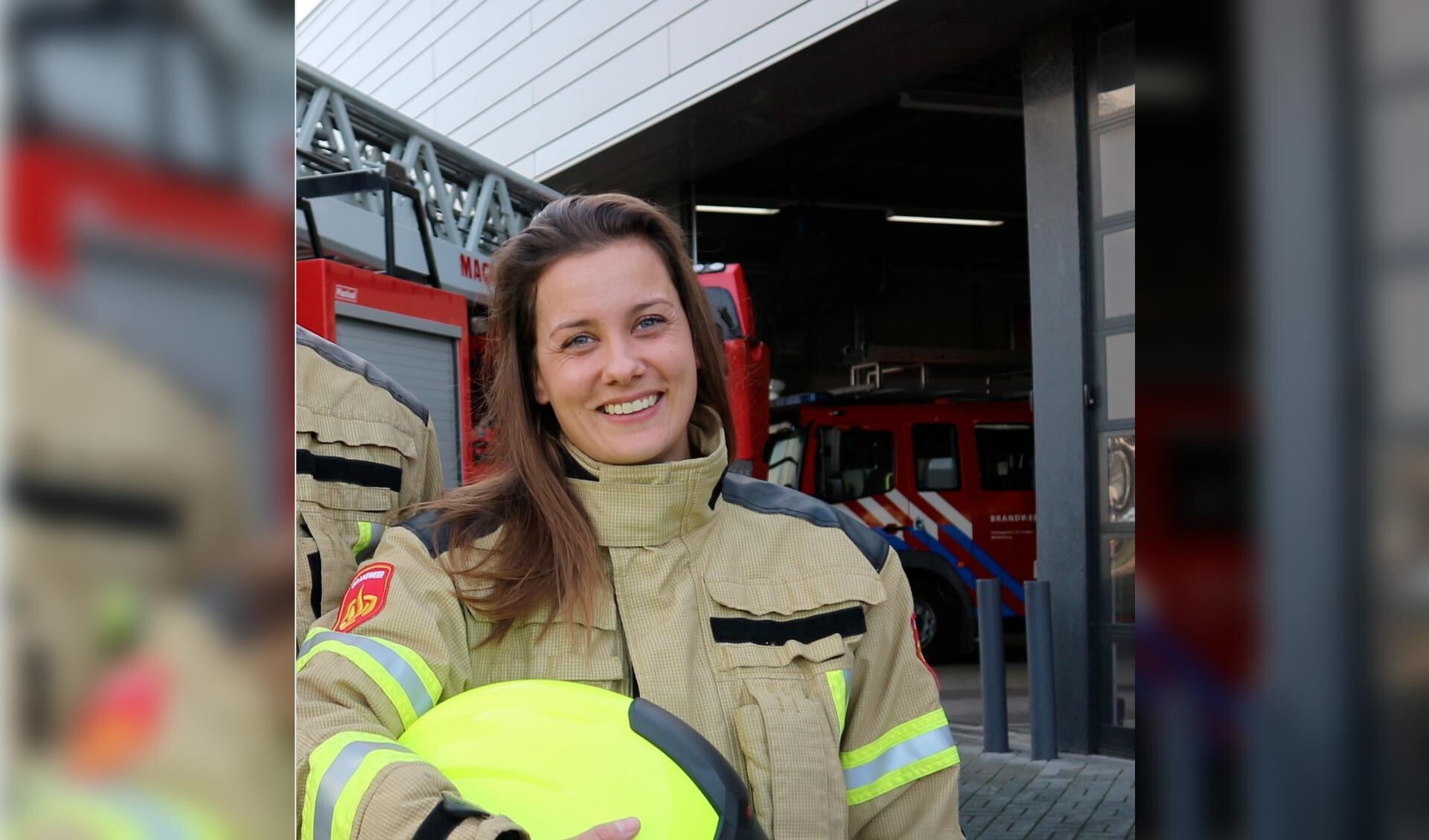 Sylvana is vrijwillige brandweervrouw.