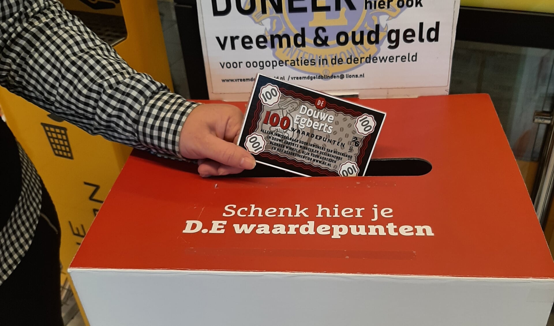 Oost accent wereld Douwe Egberts waardepunten voor voedselbank - Al het nieuws uit Etten-Leur