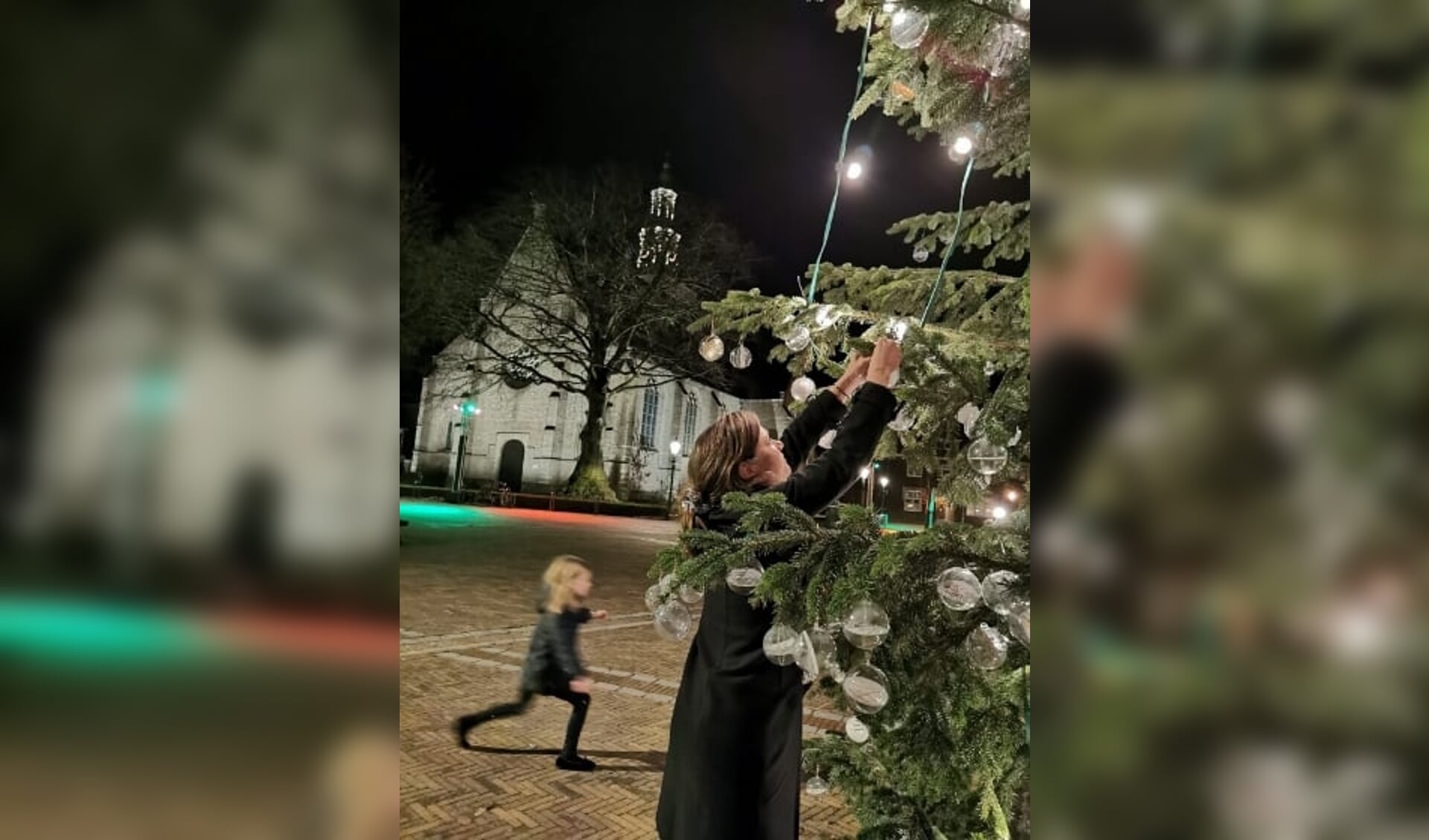 Kerstwensboom op de Markt in Zevenbergen (2021).