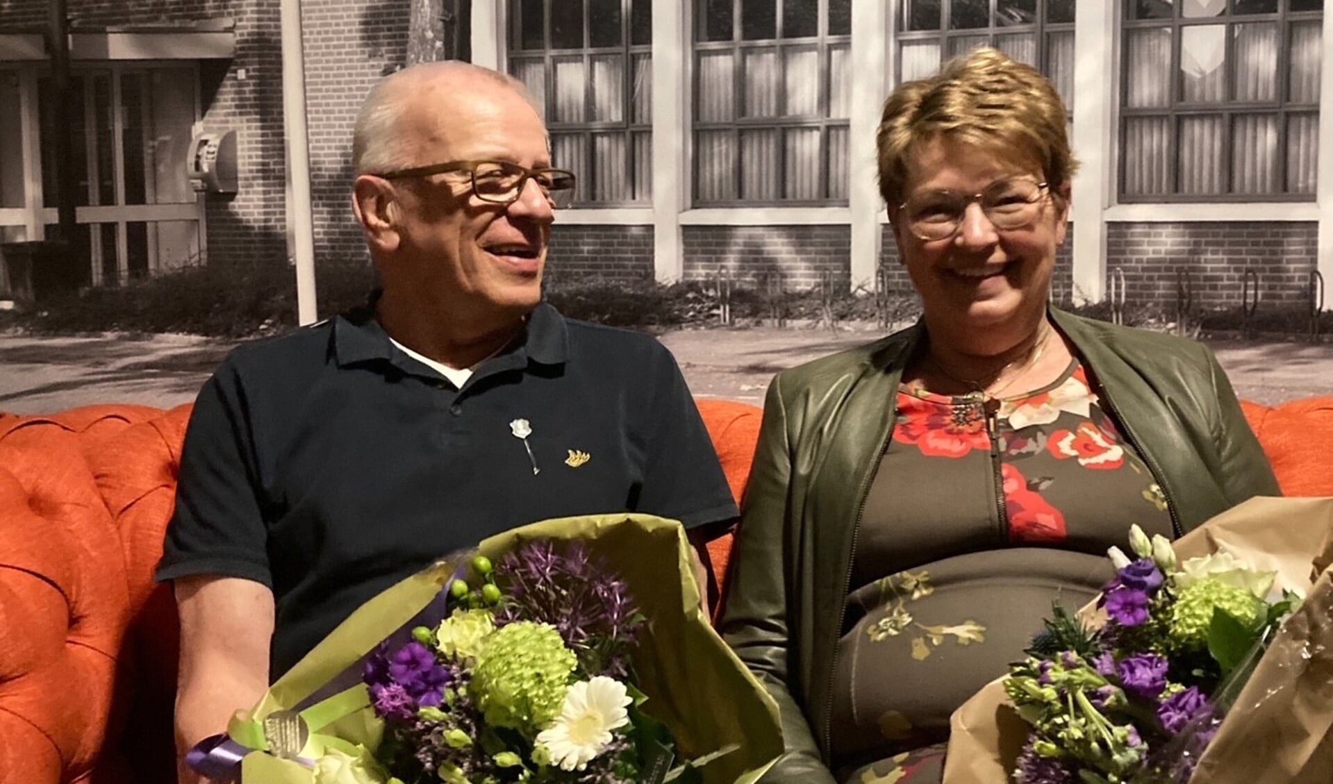 Annemiek Schrauwen en Wim van den Broek 50 jaar lid Toneelvereniging Vlijt met Volharding Rucphen.