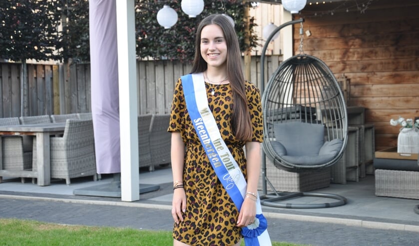 <p>Evy Luijsterburg was de Miss Kleine Tour 2021.</p>
