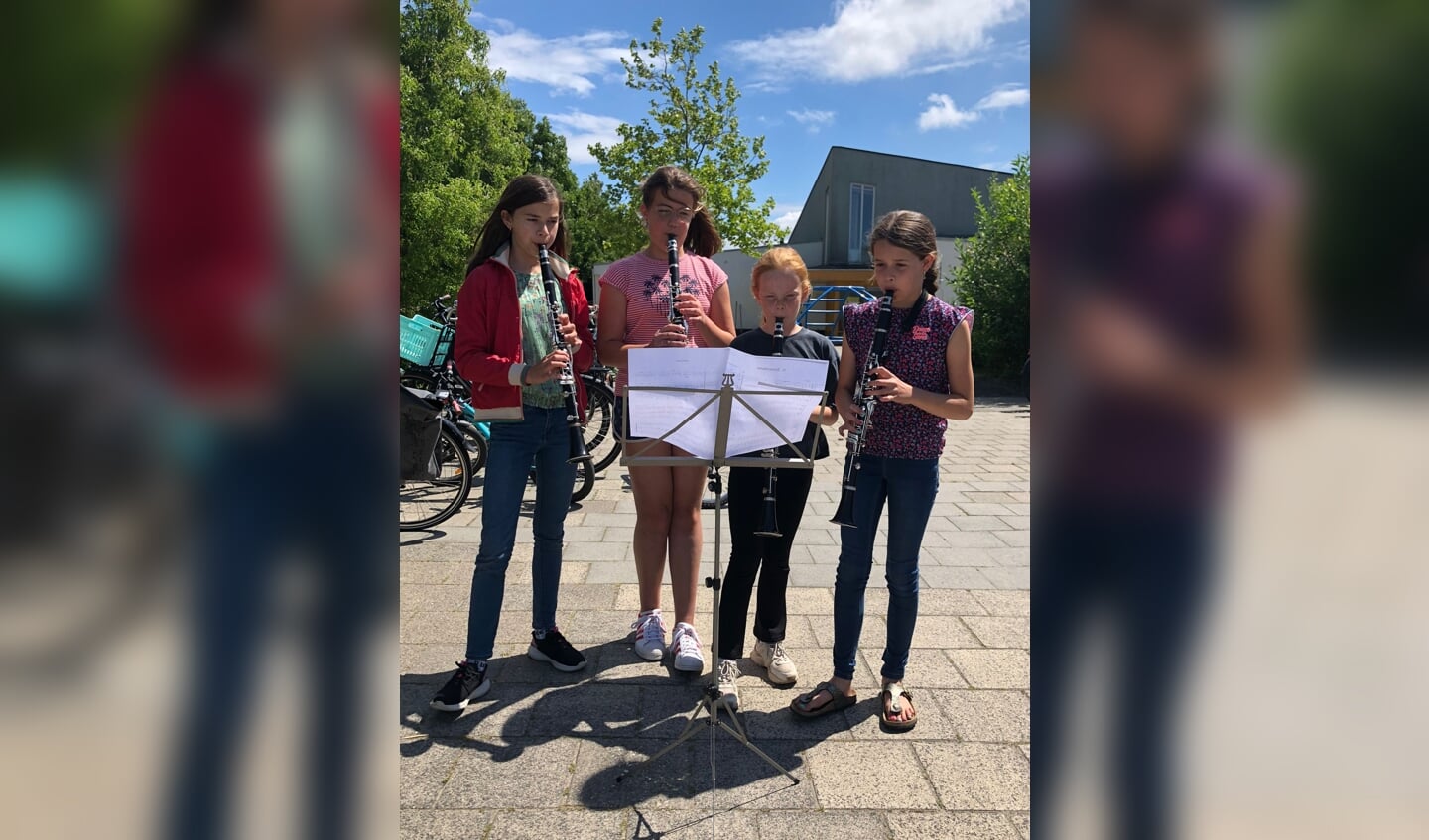 Leerlingen van Concordia zorgden voor muzikale omlijsting van de instrumentenparade