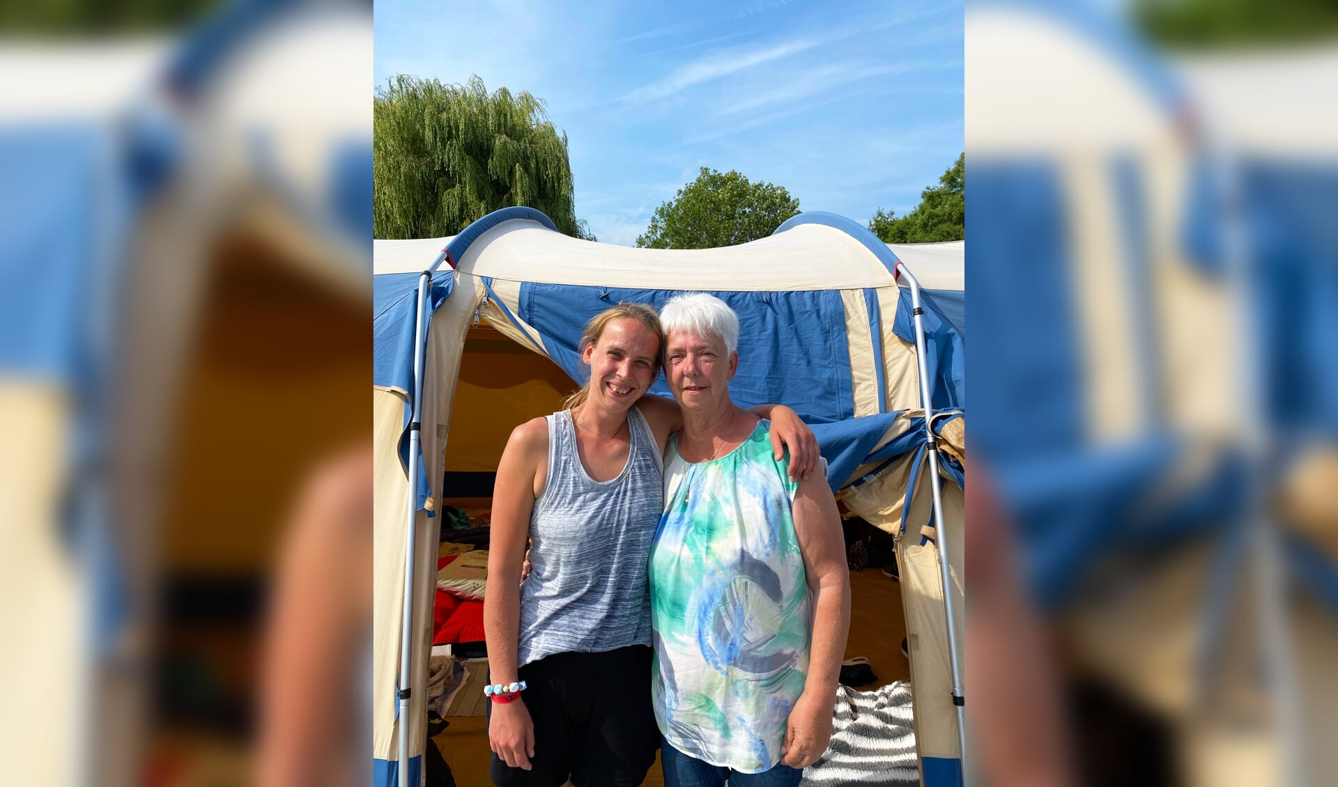 Anne Perdans en Jacqueline Oord, buurtcampinggangers in Steenbergen.