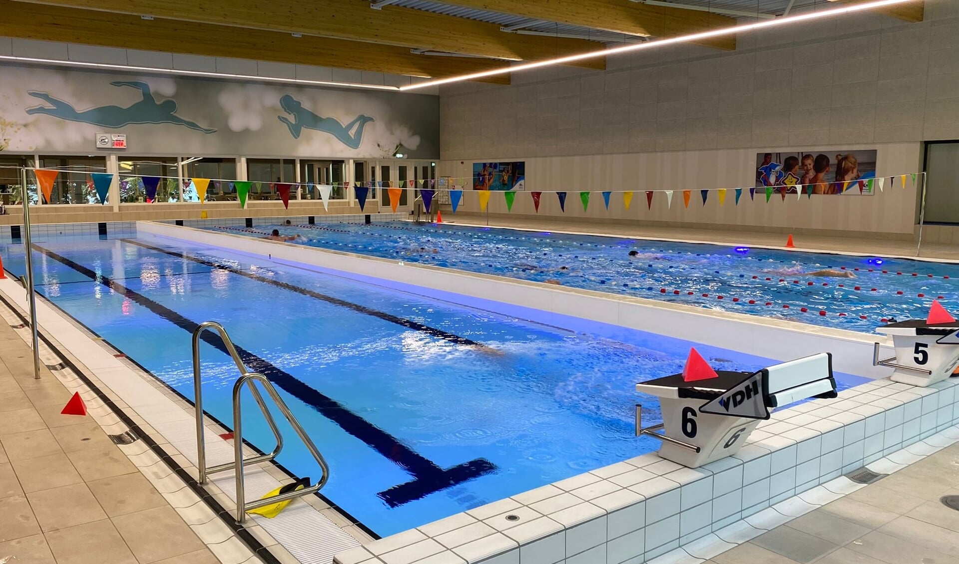 Het nieuwe zwembad in sportcentrum De Bloesem in Kapelle.