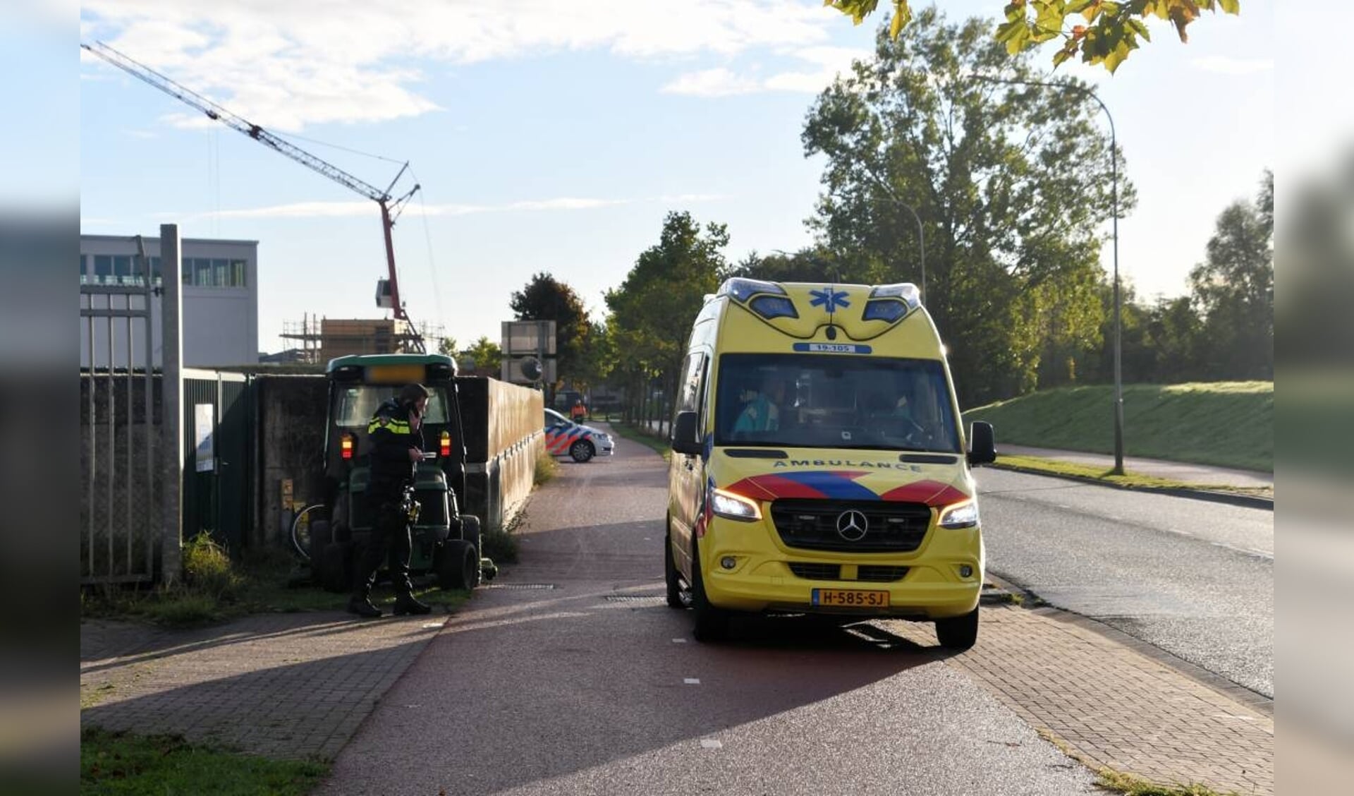 Hulpdiensten ter plaatse op de Kleverskerkseweg in Middelburg