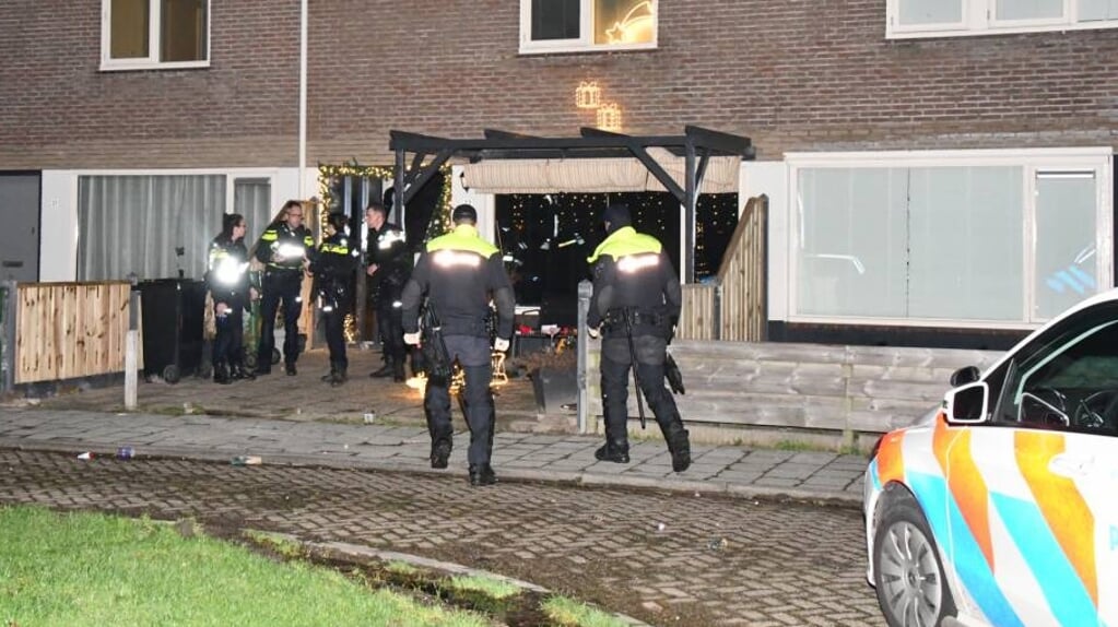 Gewonden bij schietpartij in woning Middelburg - Al het nieuws uit ...