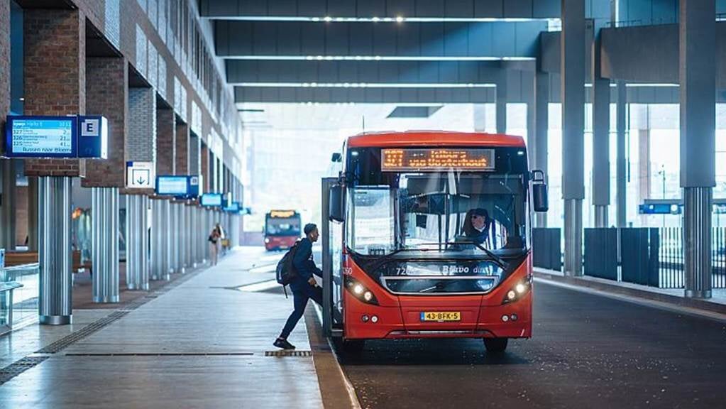 Arriva-mag-10-jaar-langer-het-busvervoer-in-West-Brabant-verzorgen