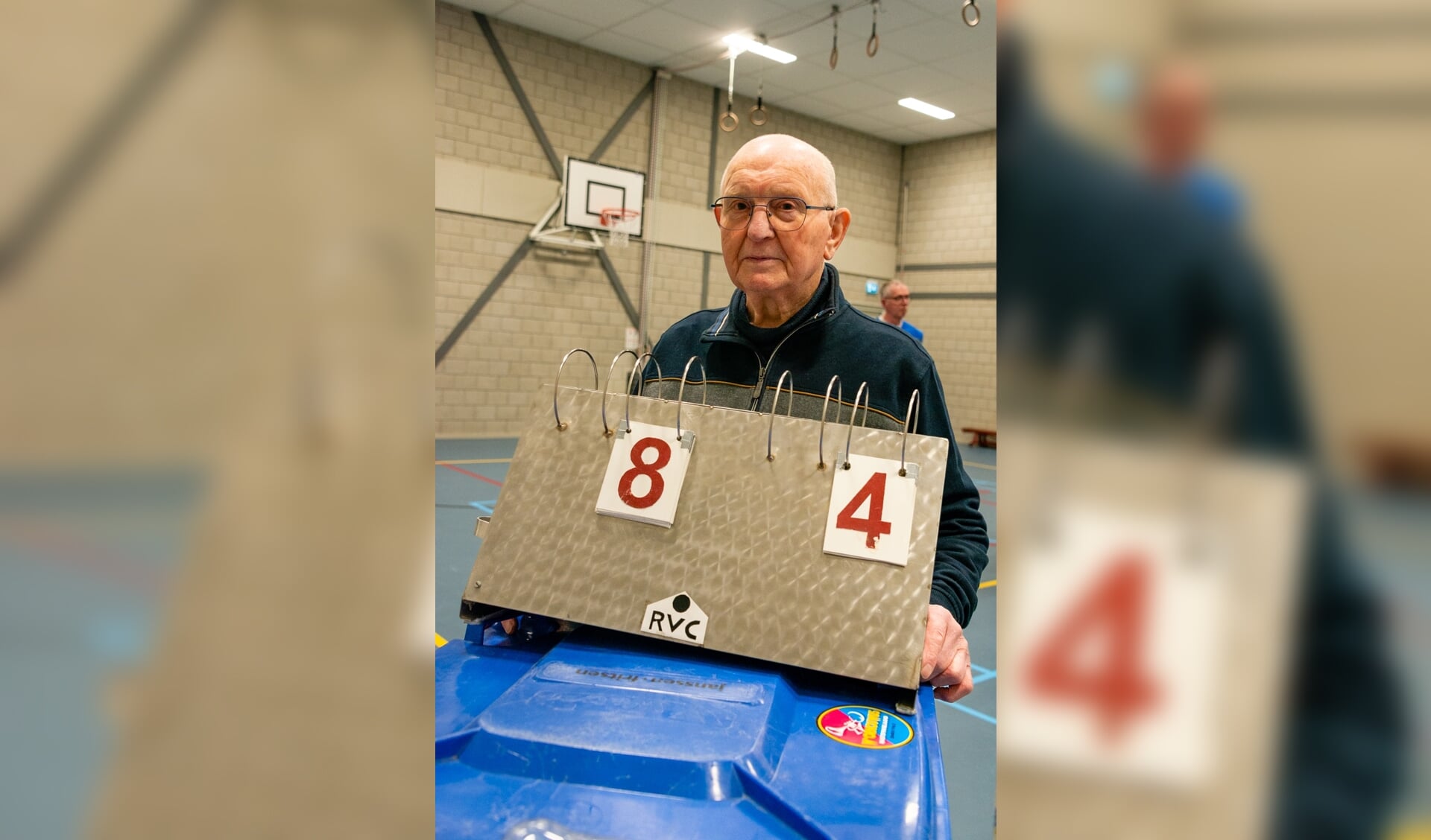 Oud-speler en coach Broer Koevoets uit Sint Willebrord: 'Ruim 67 jaar houd ik me al bezig met volleybal'