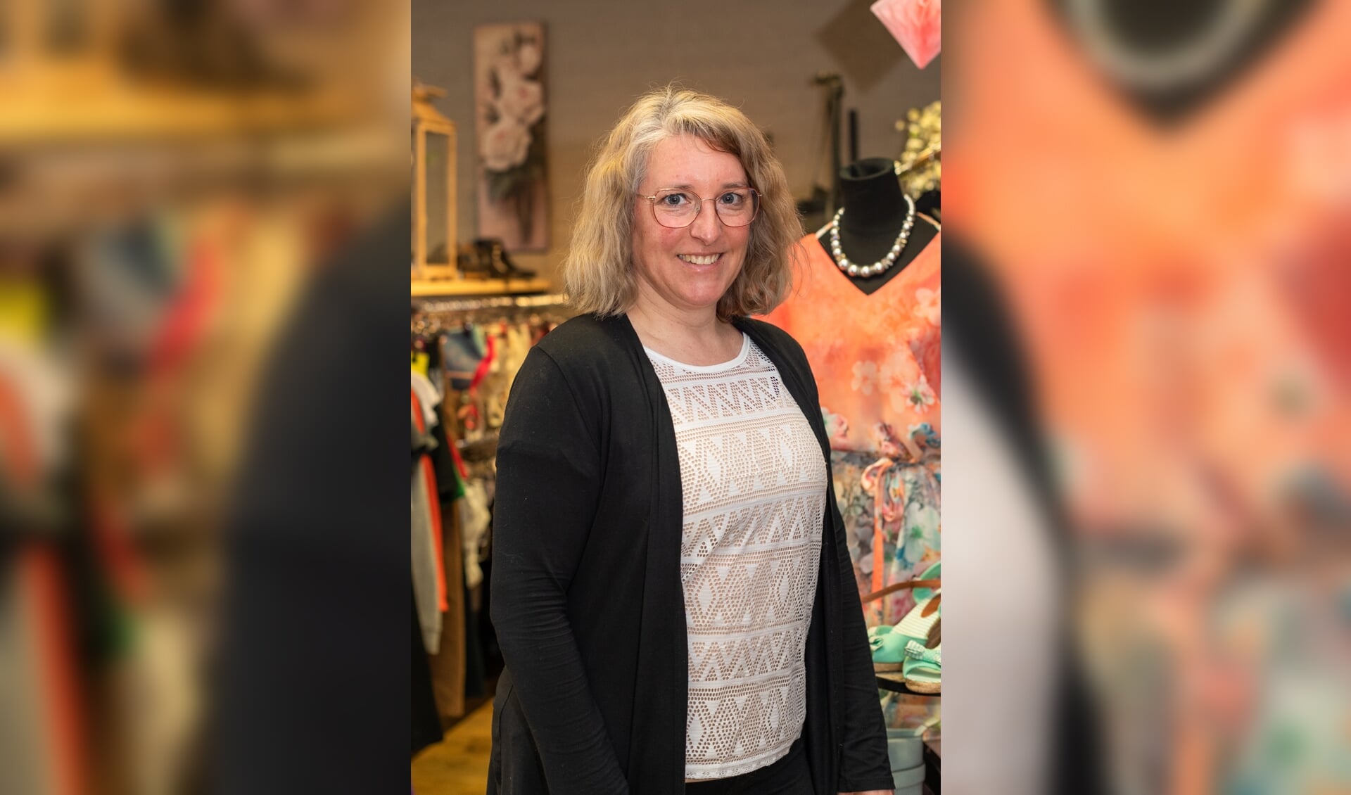 Anneke Schouwenaars, gastvrouw Kledingbank Rucphen: 'Het zijn gulle gevers in de gemeente Rucphen'