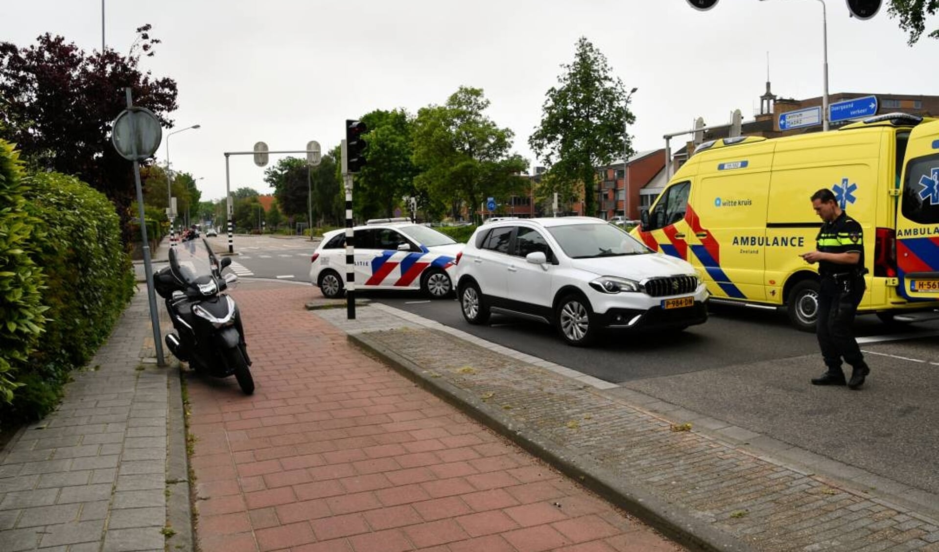 Scooterbestuurster Ten Val Bij Ongeval Koudekerkseweg - Al Het Nieuws ...