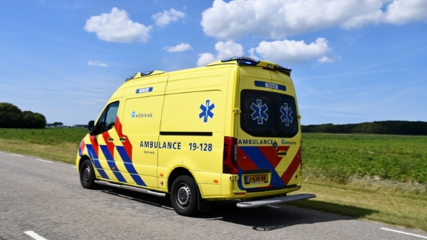 Twee Gewonden Bij Aanrijding Tussen Auto En Scooter Op De ...