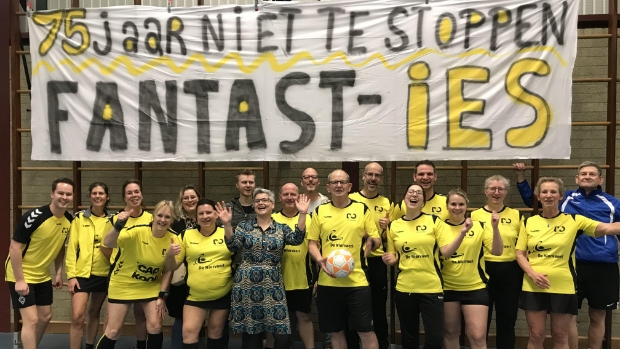 Ies (75) speelt nog steeds iedere week korfbal bij DSO