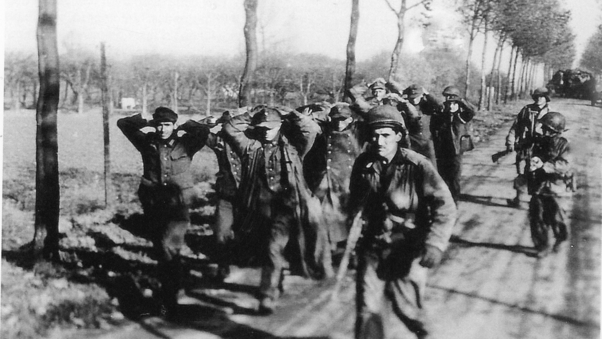 The Timberwolves met Duitse krijgsgevangenen.