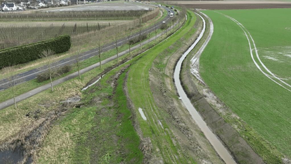 Werkzaamheden-landbouwweg-Poortvliet-worden-maandag-hervat