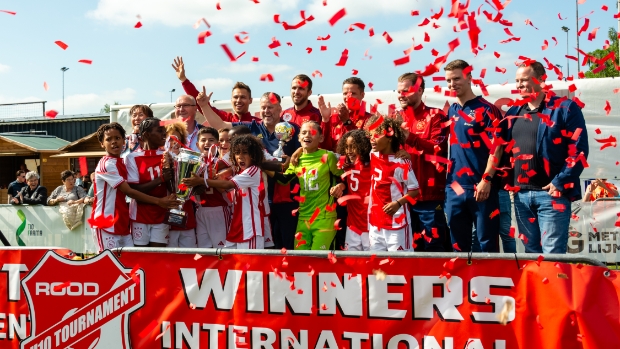 Ajax winnaar van geslaagd Rood-Wit International U10 Tournament