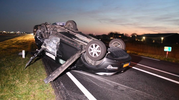 N57 afgesloten vanwege ongeluk bij Sint Laurens
