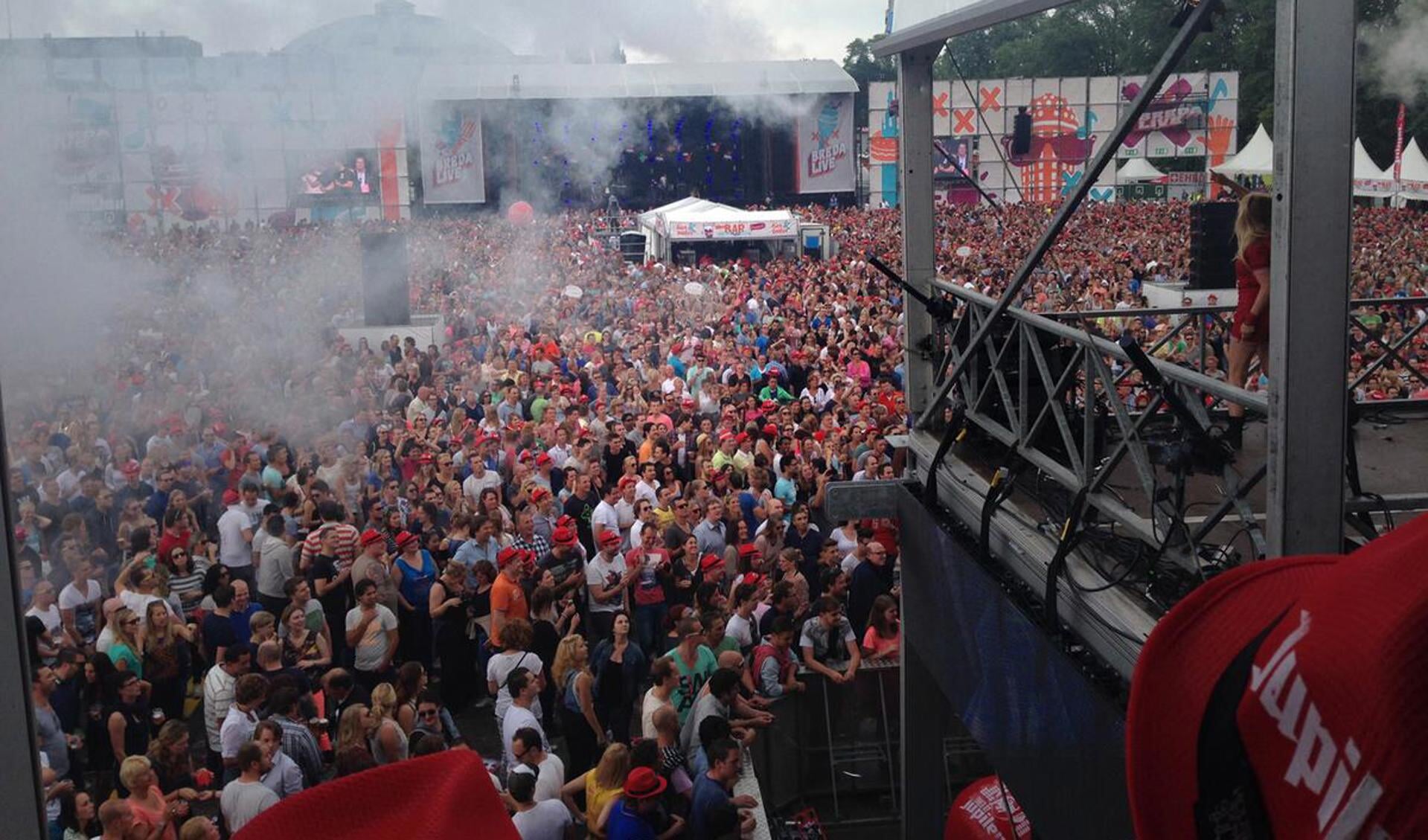 Breda Live 2014: feestje op Chasséveld. foto Wijnand Nijs