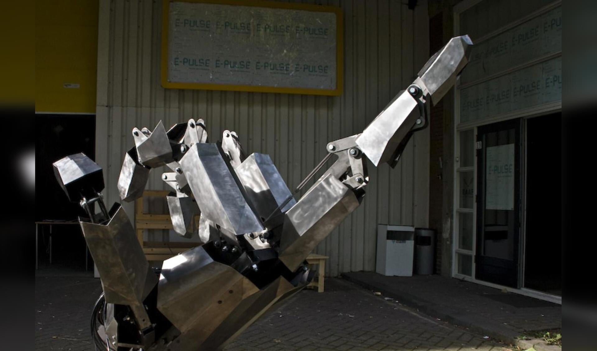 Rare robots, wonderlijke apparaten en imponerende installaties. Robots on Tour in Electron. foto Jorgen Janssens 