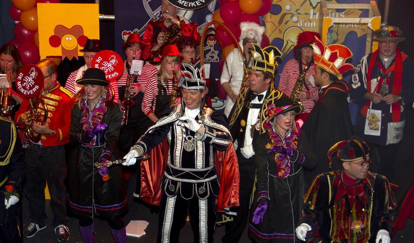 De verkiezing van de nieuwe Prins Carnaval in de Mezz. foto Patricia Rompa