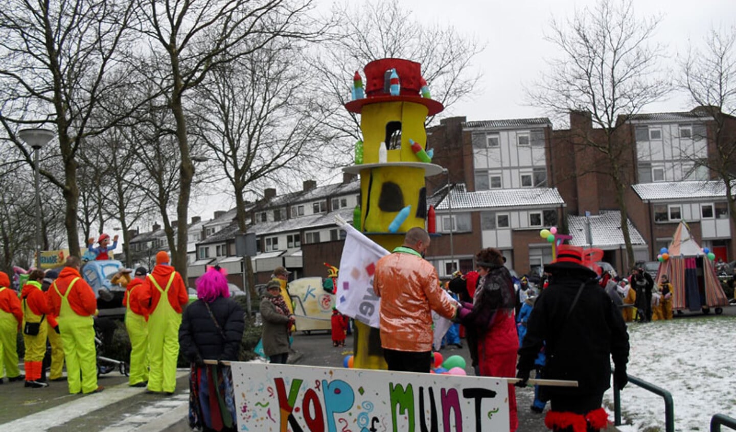 De optocht door de Haagse Beemden op zaterdag 13 februari 2010. foto Noortje Nijs