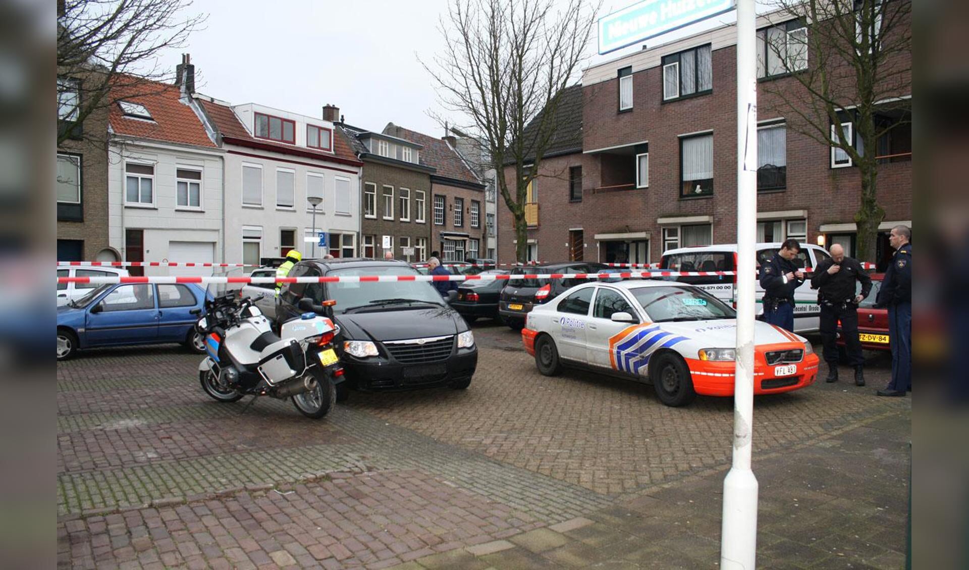 Een wilde achtervolging met zowel Nederlandse als Belgische politie in Breda foto Serge Mouthaan