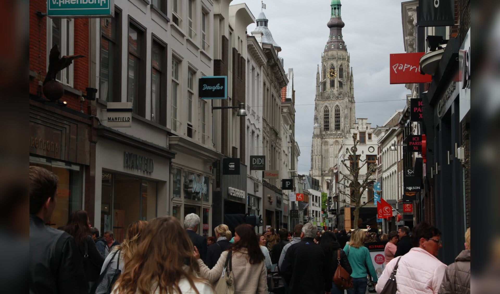 Breda ontvangt Belgen met paaldansles tijdens 'Belgendag'